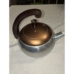 Vintage 1950s Wear-Ever 2.5 Qt Tea Kettle No 38852 Aluminum And Copper Lid